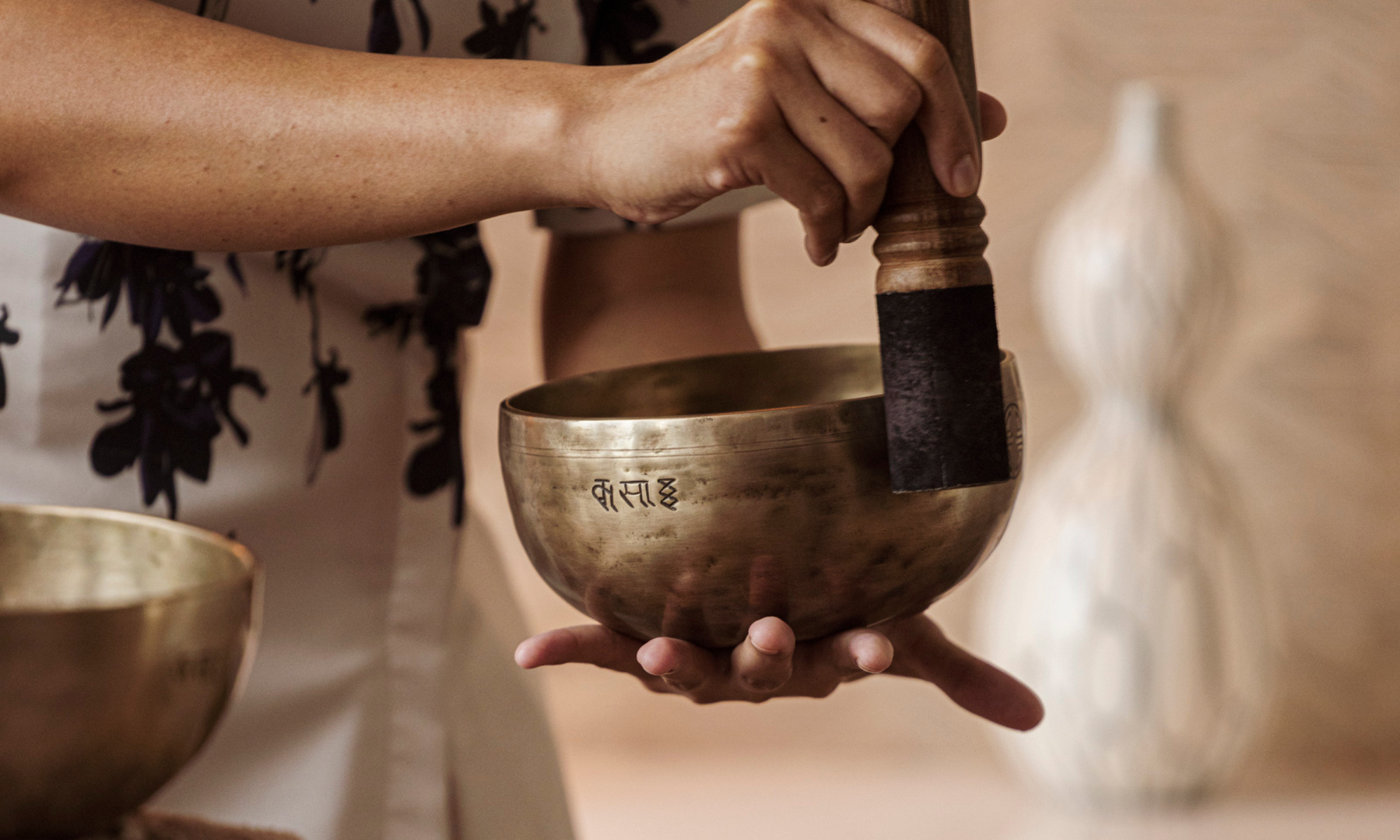 Singing Bowl Session: A Sound Bath Healing Experience